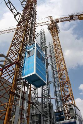 China ELEVADOR do ELEVADOR para o GUINDASTE de TORRE CONDUZIDO NA GRUA da CREMALHEIRA E do PINHÃO PARA A INSTALAÇÃO do GUINDASTE de TORRE NO MERCADO da GRUA de AUSTRÁLIA à venda