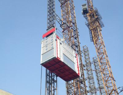 China ANKA 2 TON CAPACITY BUILDING ELEVATOR LIFT FOR CONSTRUCTION SITE USAGE LIFTING MAN & MATERIAL ELEVATOR for sale