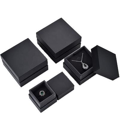 China Simple Packaging Box Velvet Guorui Jewelry Box Custom Logo Ring Necklace Bracelet Paper Jewelry for sale