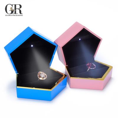 China Customized Pendant Jewelry Box Phnom Penh Ring Box Pendant Box Guorui Creative High-end Light LED Ring Box for sale