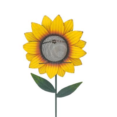 China New Metal Wild Morden Birds Feeder Sunflower Garden Yard Outdoor Lawn Decoration for sale