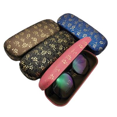 China Fashional Glasses Case Portable Children's Ladies Rectangular Plastic Compression Sunglasses Case for sale