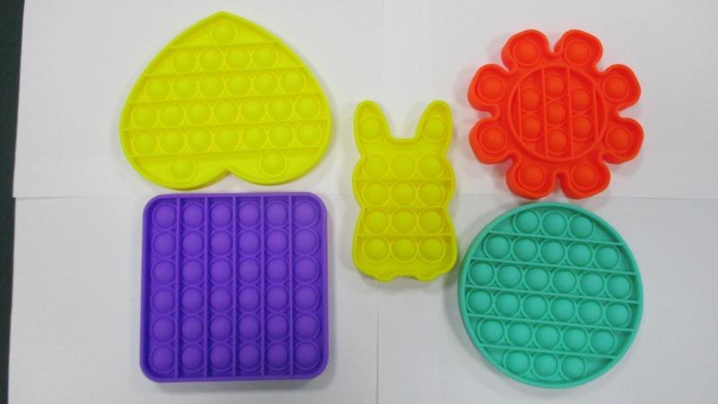 Verified China supplier - Decai Silicone And Plastic Products Co., Ltd.