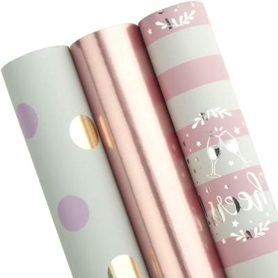 China 2022 High Quality Fashionable Luxury Waterproof Custom Printed Paper Rolls Waterproof Brand Gift Wrapping for sale