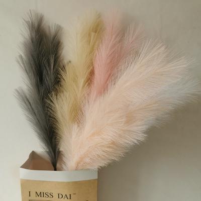 China Giving Decor High Quality Wedding Fluffy Artificial Colorful Fake Pampas Grass for sale