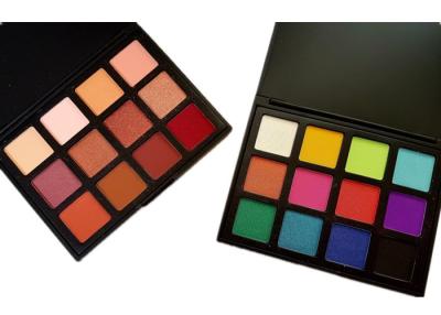 Chine Palette modifiée la tonalité chaude 12k, palette de fard à paupières de Vegan de fard à paupières de scintillement d'or colorée à vendre