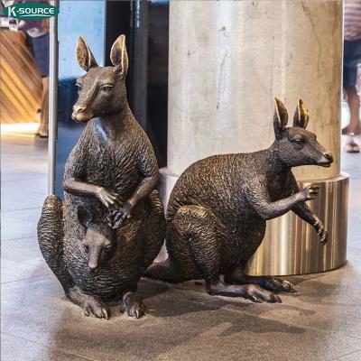 China China Life Size Garden Decoration Bronze Sculpture Kangaroo Family Statues for sale