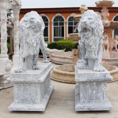 China Modern Outdoor Garden Decoration Hand Carved Large Marble Statue Of Lion for sale