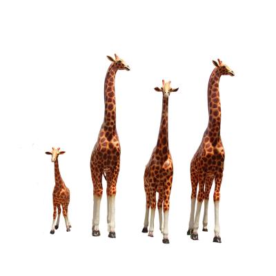 China China Decorate Garden Beautiful Life Size Animal Resin Crafts Large Resin Giraffe Statue for sale