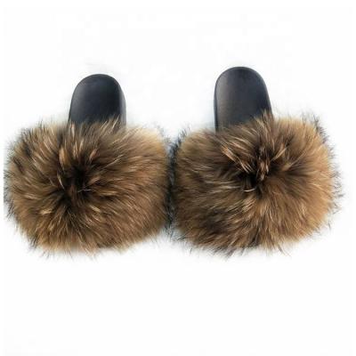 China 2021 Fashion Trend Price Good Price Designer Raccoon /Fox/sheep Fur Slippers Slides Design Women Fur Slides for sale