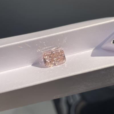 China Synthetic CVD Lab Grown Cherry Pink Diamonds 2.3ct-2.99ct Radiant Cut for sale