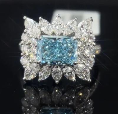 China 2.20ct Blue Lab Grown Diamond Ring with Surrounding Style Setting for Special Occasions for sale