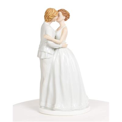 China Topper Cake Topper Resin Lesbian Gay Couples Wedding Cake Topper Or Wedding Couples Cake Topper Figurine for sale