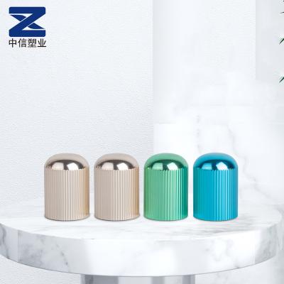 China Non Spill Scratch Capsule PP 24mm Screw Cap Plastic Shampoo Cap à venda