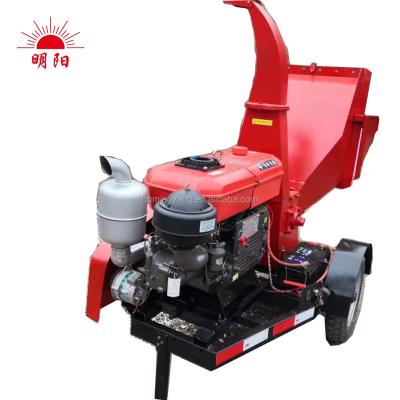 China Mobile Wood Pellet Crusher Easy Operation Small Crusher For Agriculture for sale