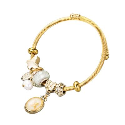 China Turtle Shell Bangle Elegant Bracelet Screw Pendant Bracelet FASHIONABLE Gold Plating Best Price for sale