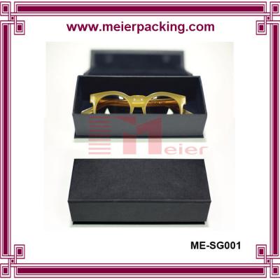 China Custom made black cardboard paper plain sun glass box with magent closure for sale