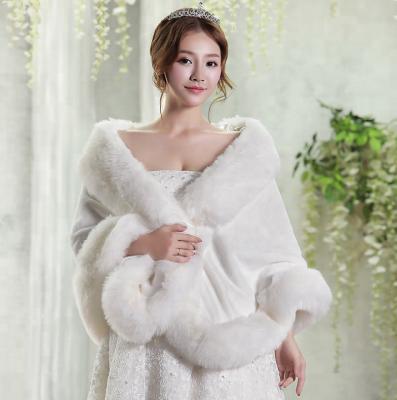 China Bridal White Faux Fur Fox Fur Shawl For Wedding For Dress Winter Vevening for sale