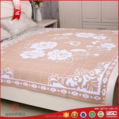 China Disposable 100% Cotton Jacquard 150*200cm Bedspread Terry Cloth Bed Cover for sale