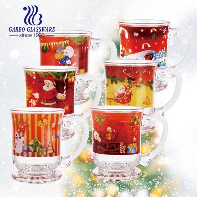 China Modern Merry Christmas Gift Beer Glass Mug With Handle Christmas Mug With Customized Logo On Mug 15.85oz for sale