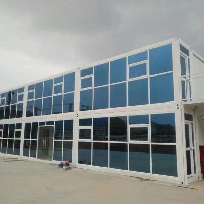 China Galvanized Steel Multi Story Shipping Container Homes In The Inner Corridor Designed For Comfort And Style for sale