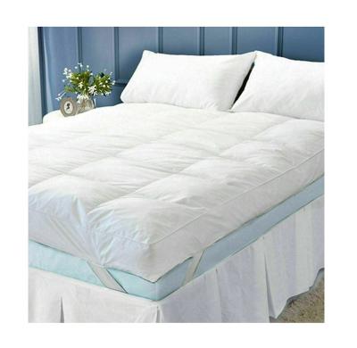 China Anti-pilling ull/queen/king Mattress Topper Thick Soft Polyester for sale