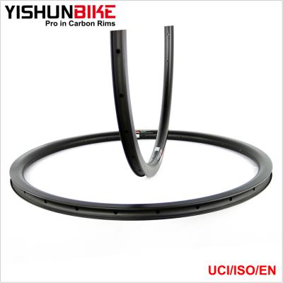 China 2018 YISHUNBIKE Brand New Carbon Road 700c Disc Brake Rims Full Carbon Fiber Bicycle Rim 33 Asymmetric Strong Anvil WTD3C-TLR DISC for sale