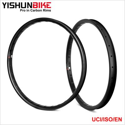 China 2016 Yishunbike Conservative T700 Lightweight Carbon MTB Edges 27.5er Plus Hookless Design 42mm Width for sale