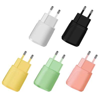 China Convenient latest product DK-C04 best-selling color 2.4A 2USB multi ports travel charger wholesale price with package for sale