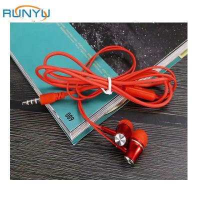 China Bass New Style Bulk Cheapest Powerful Stereo Wired Earphone Earphone With Microphone for sale