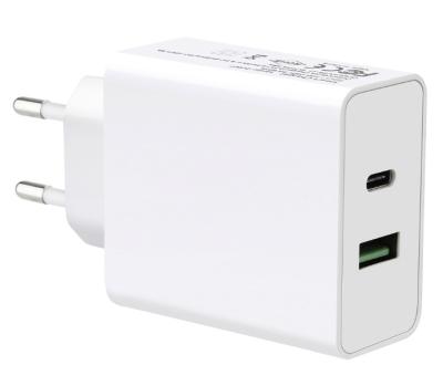 China New Design Mobile Phone 48W Dual Type C 20W Mobile Phone Charger Wall Charger 48W Quick Charge 3.0 USB Fast Adapter for sale