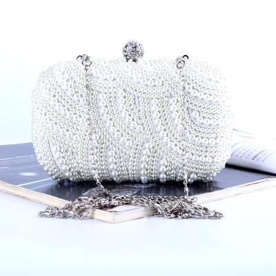 China Others 2021 New handmade white pearl ladies dinner bag wedding clutch cost-effective beaded lady bags bead dinner bag for sale