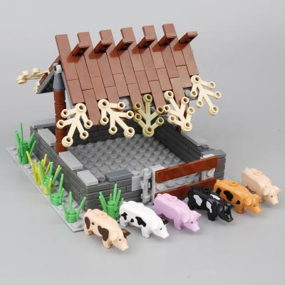 China Building MOC Toy Blocks Animal Farm Zoo Building Blocks Colorful Pig Action Number Juguetes for sale