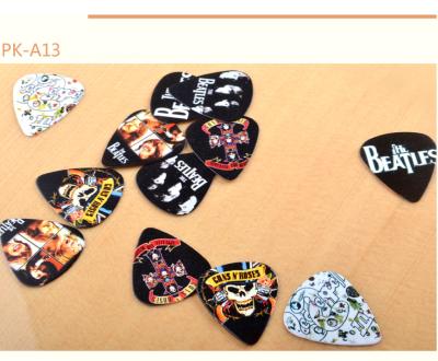 China Plastic GUITAR OEM China Cheapest Colorful Guitar Picks On Sale for sale