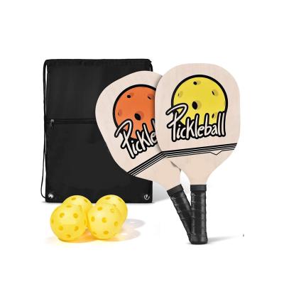 China OEM 4 Wooden Pickleball Wood Paddles Backpack And 3 Pickleballs Indoor Outdoor Basswood Pickleball for sale