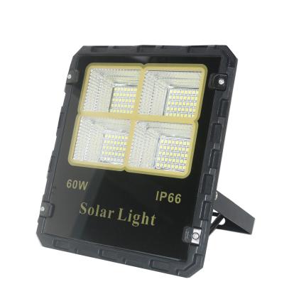 China Garden warehouse lighting control timing remote control   Flood Lamp tempered glass  Ip66 Waterproof Outdoor  Led Flood Solar  Light for sale