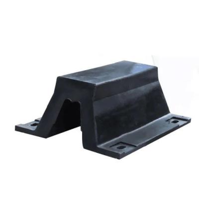 China Harga Marine V Type Fender Natural Rubber Wharf Bumper for sale