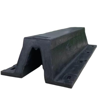 China OEM Customized V Type Marine Rubber Fender For Boats for sale