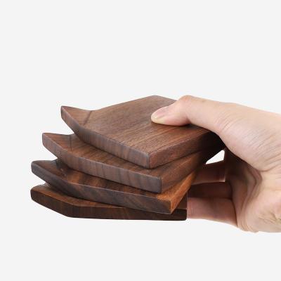 China Sustainable Creative Cup Holder Walnut / Beech Coasters For Drinks Folding Wooden Corner Coaster Set for sale