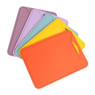 China Factory Hot Food Grade Silicone Viable Soft Durable Cutting Board Silicone Thickened Cutting Chopper Blocks for sale