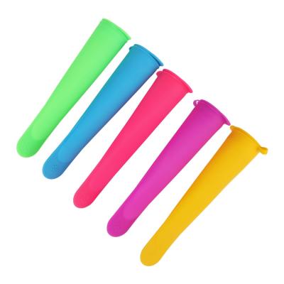 China 100% Viable Reusable BPA Free Silicone Ice Cream Popsicle Mold Eco-Friendly Stick Tube Sets of 6 for sale