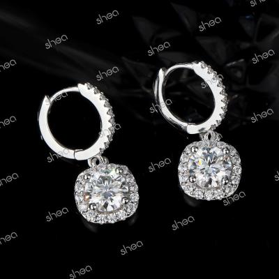 China CLASSIC New Arrival Competitive Price 925 Silver 1ct Round Brilliant Cut Moissanite Classic Valentine's Day Jewelry Earring Women for sale