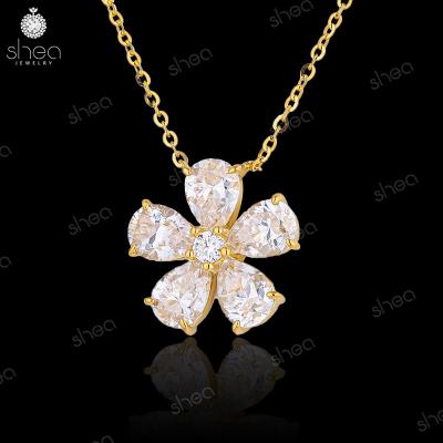 China CLASSIC Factory Wholesale Price 925 Silver Gold Plated 5ct Pear Cut Moissanite Flower Custom Necklace Pendant Fine Jewelry Women for sale