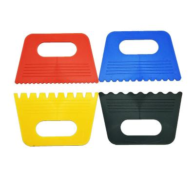 China Hot Selling 4pcs Sponge PP Artist Paint Scraper Color Palette Oil Paint Board for sale