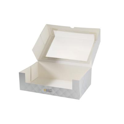 China Factory Custom Handmade Art Paper Bakery Cookie Cupcakes Recyclable White Packaging Box With PVC Window for sale