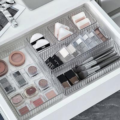 China Square Transparent Plastic Jewelry Box for Storing Cosmetics Skincare Products Accessories for sale