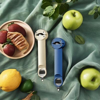 China Kitchen Gadgets Zinc Alloy Bottle Opener with Retractable Design and Custom Logo for sale