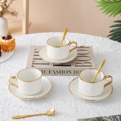 China Packaged in Box Luxury White Tea Set with Elegant Bamboo Mugs and Modern Ceramic Cups for sale