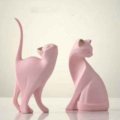 China Creatieve miniatuur hars kat sculptuur op touw voor moderne woningversiering Luxe Te koop