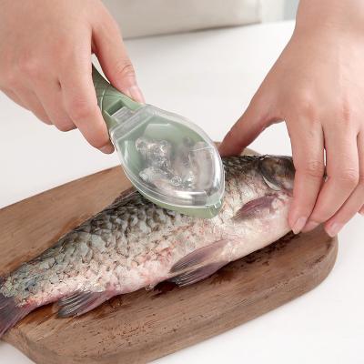 China Non-Slip Handle Kitchen Cleaning Tool Fast Remove Fish Skin Grater Cleaning for sale